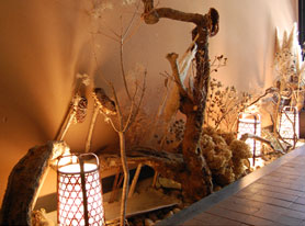 本館陣屋から遊心館サライへ